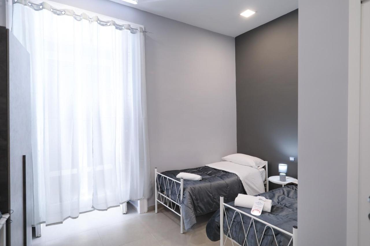 Residenza Esposito Economy Rooms Naples Exterior photo